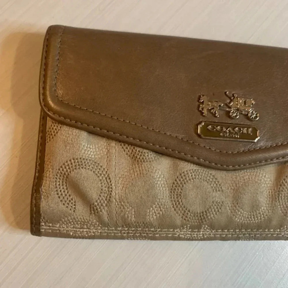 Coach Madison Long Wallet Leather  Brown - Picture 9 of 11